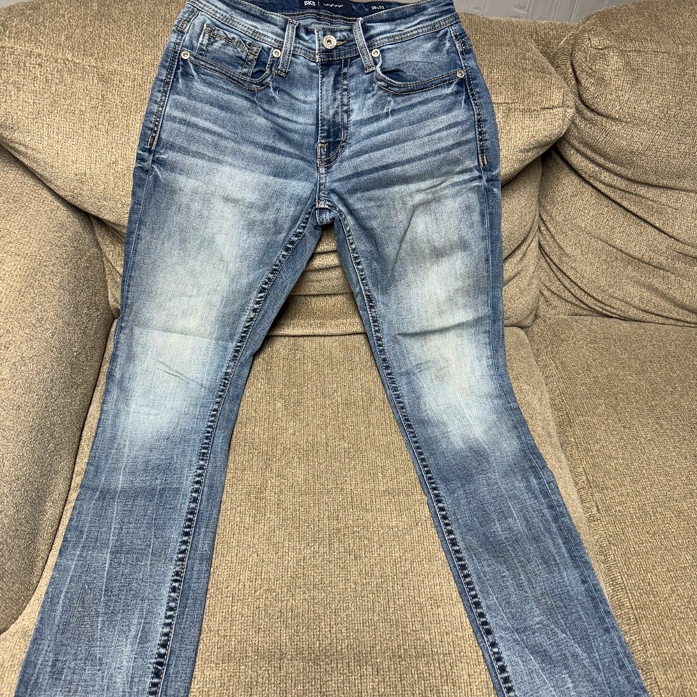 BKE Light Wash Straight Leg Jeans